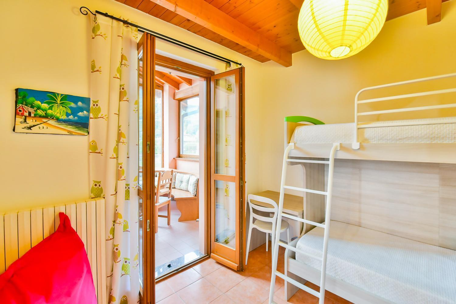 Jane E Jolie Holiday Home Private Swimming Pool Valbrona Bagian luar foto