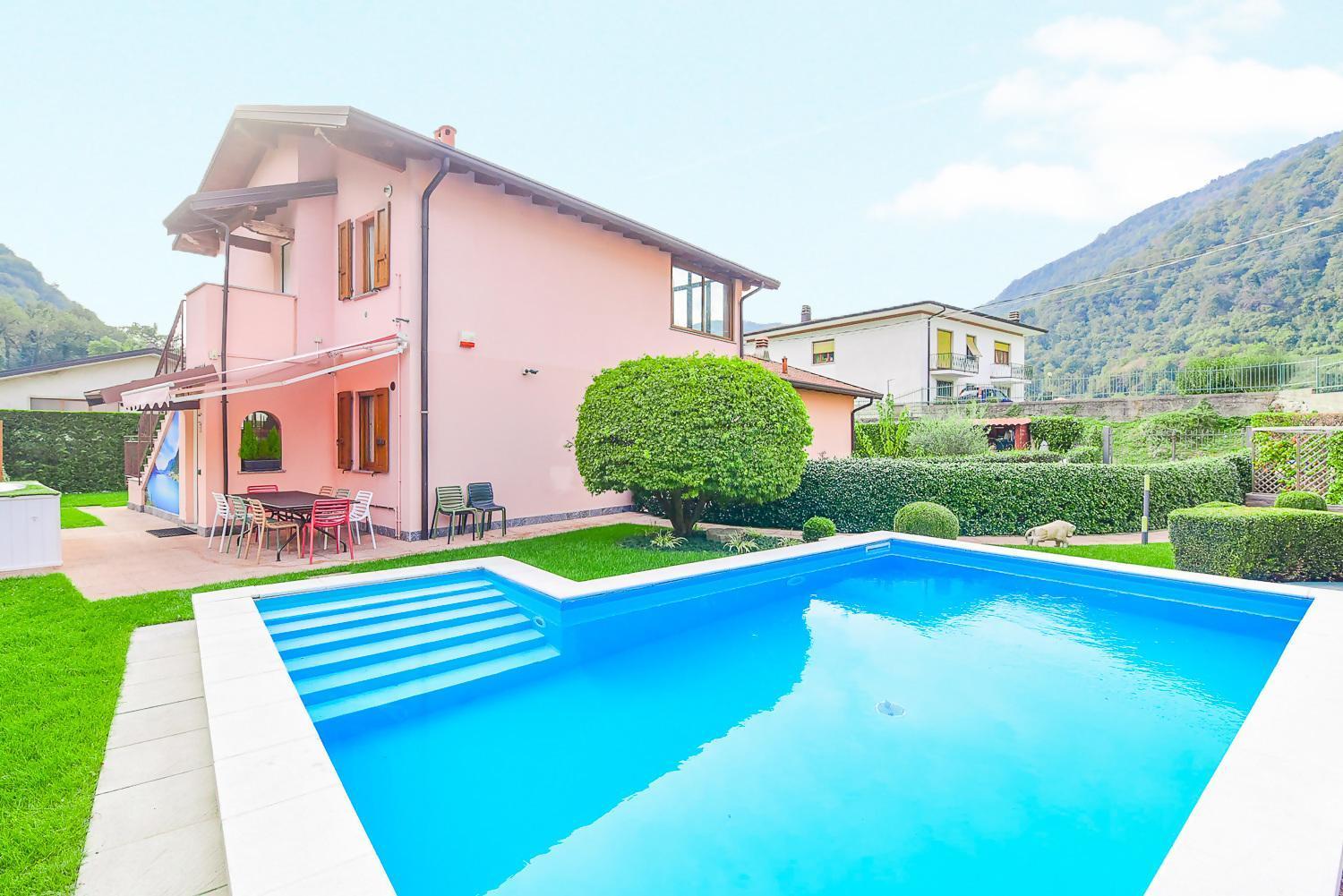 Jane E Jolie Holiday Home Private Swimming Pool Valbrona Bagian luar foto