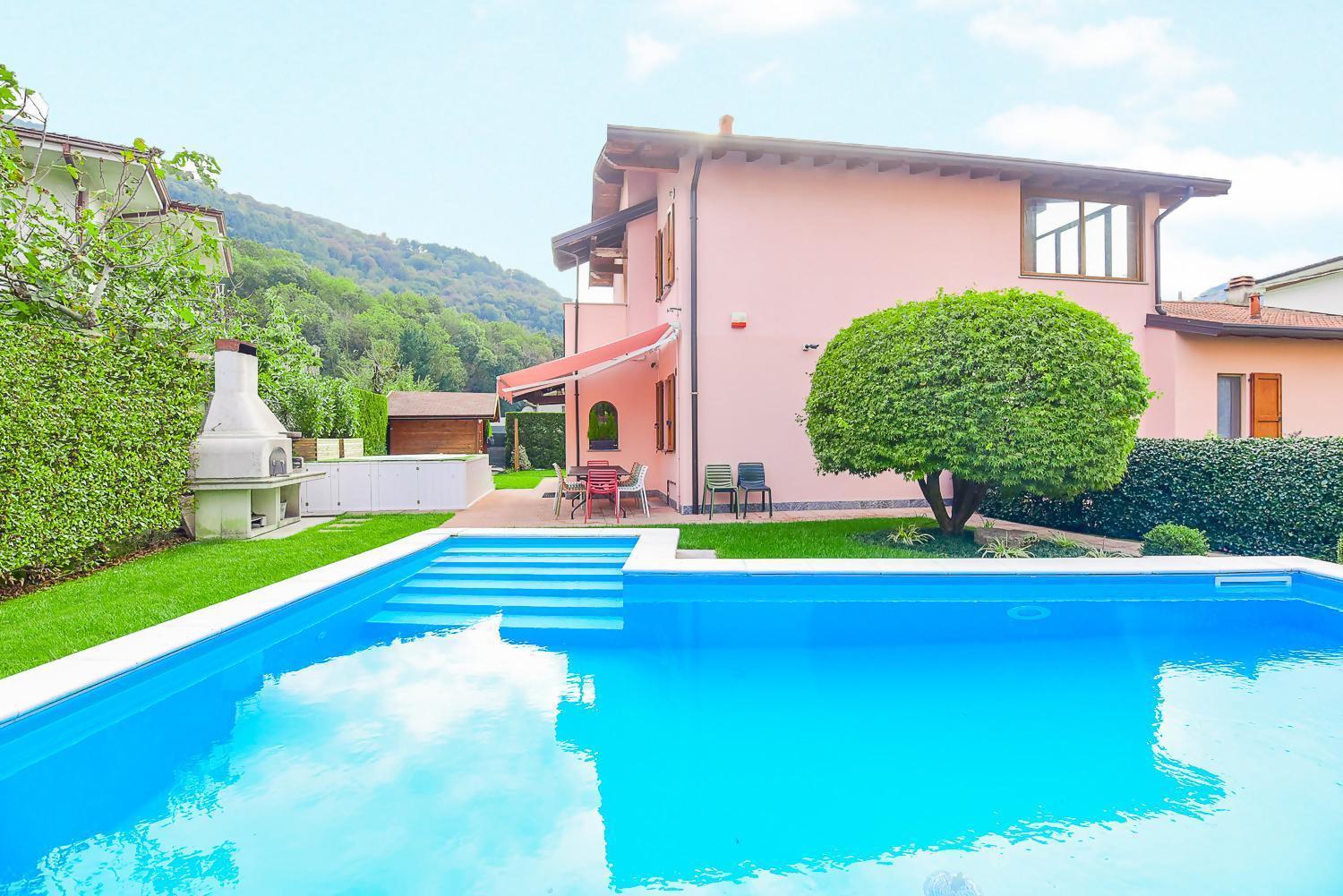Jane E Jolie Holiday Home Private Swimming Pool Valbrona Bagian luar foto